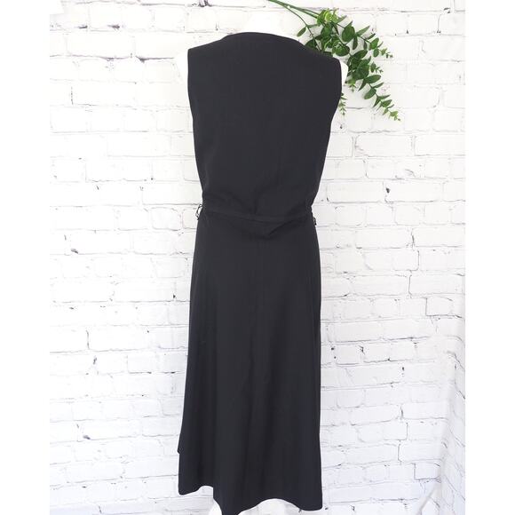 Elegant Black Midi Dress with Gold Accents - Picture 4 of 13